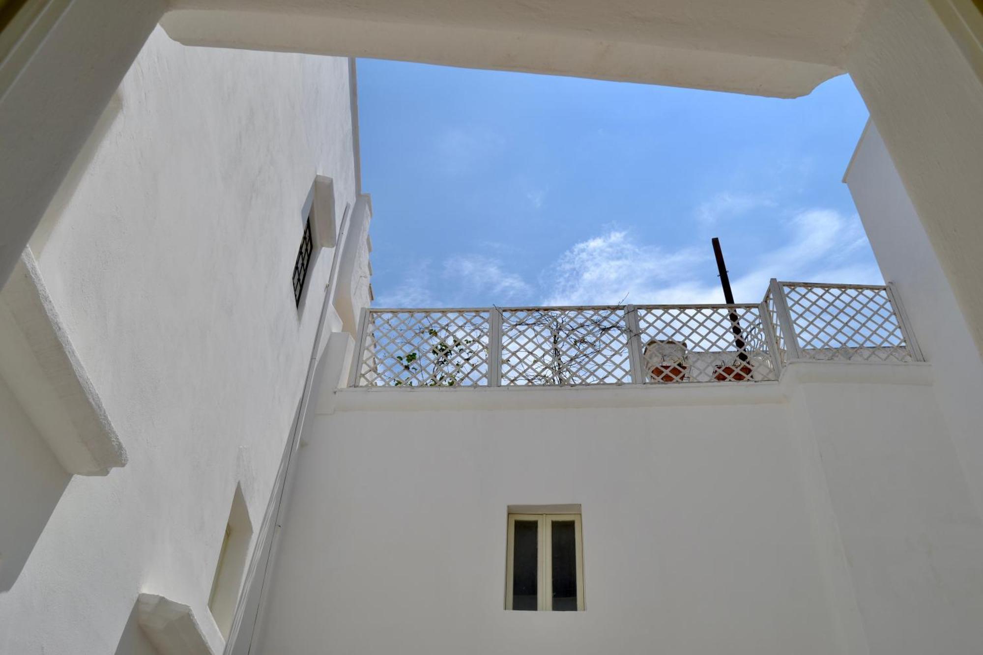 Kallistos Suites & Apartments Gallipoli Eksteriør billede