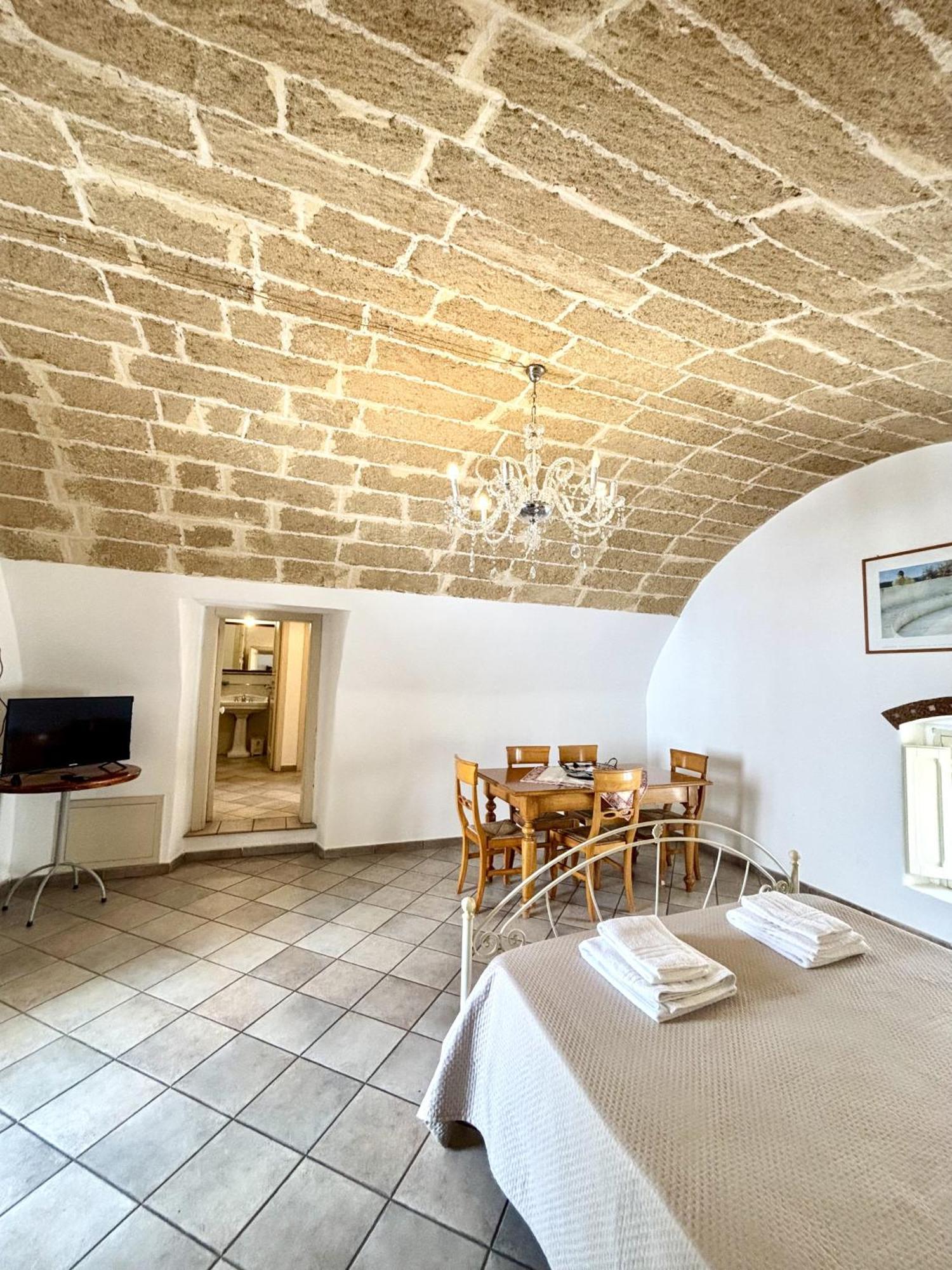 Kallistos Suites & Apartments Gallipoli Eksteriør billede