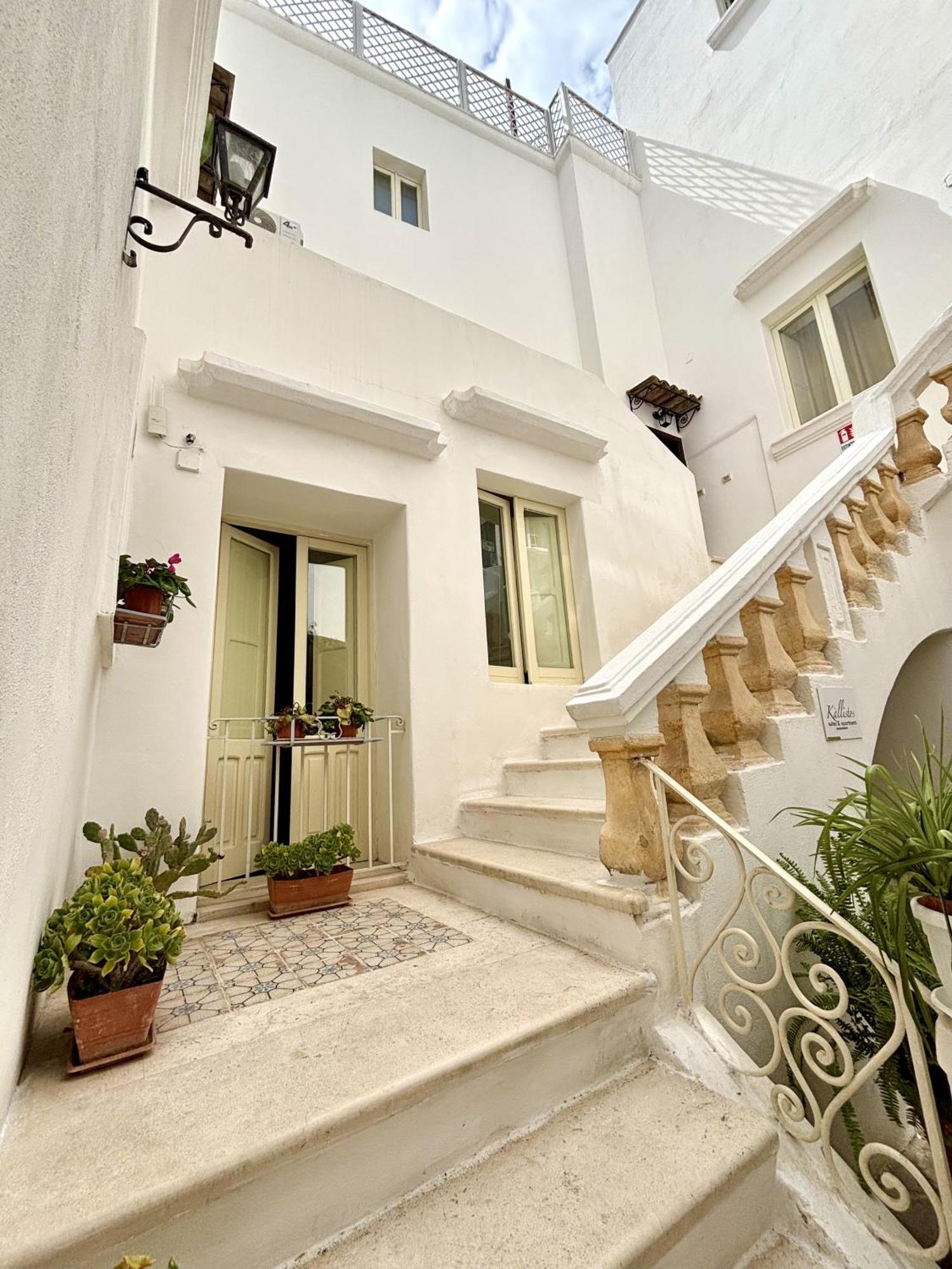 Kallistos Suites & Apartments Gallipoli Eksteriør billede