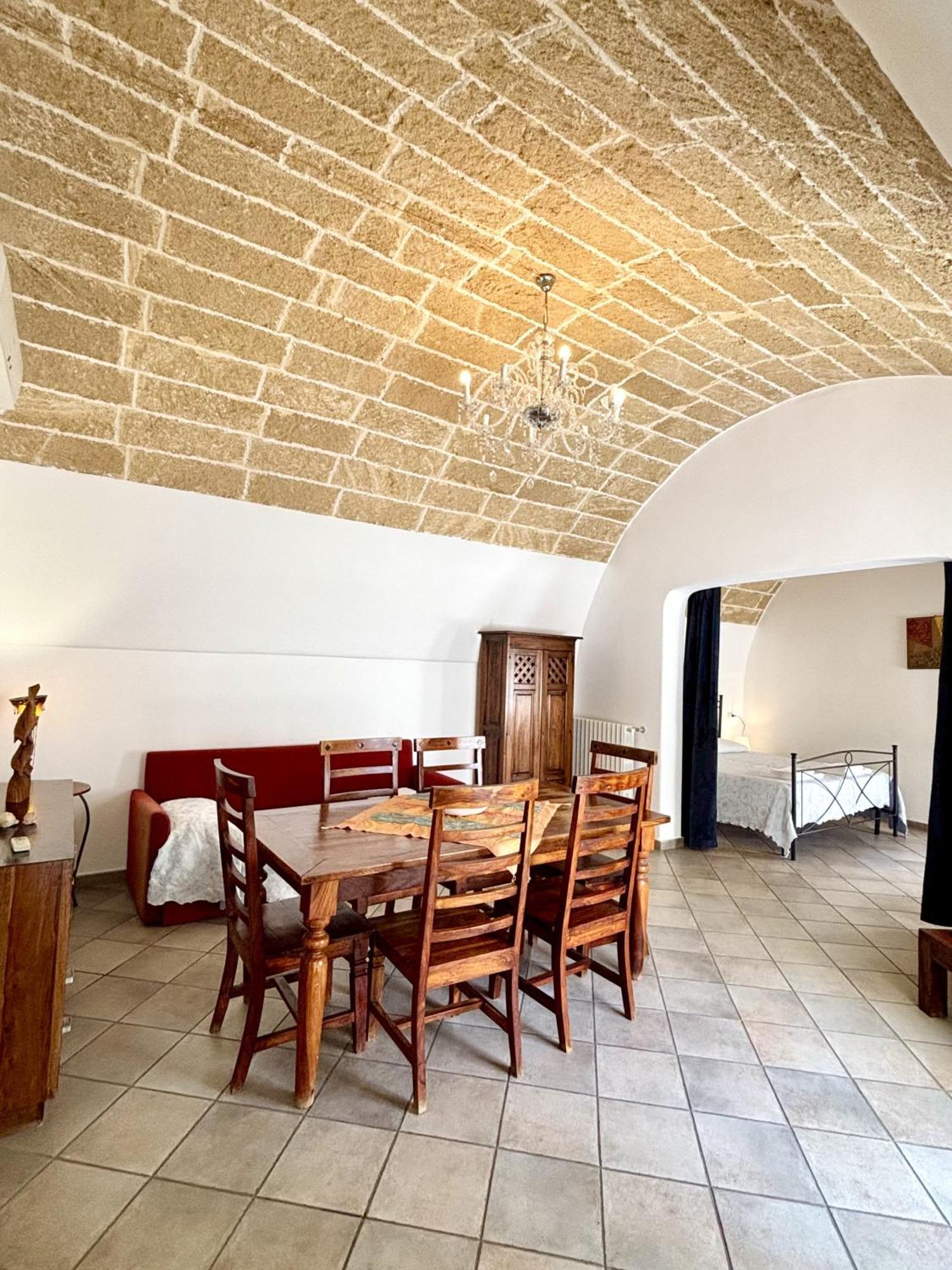 Kallistos Suites & Apartments Gallipoli Eksteriør billede
